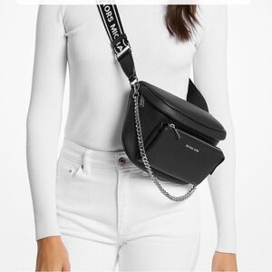 New Michael Kors Black Leather Slater Medium Sling Bag